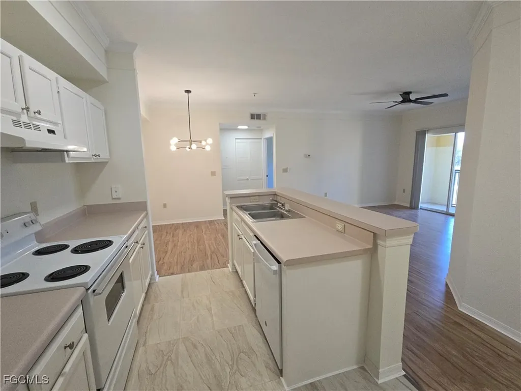 11500 Villa Grand Fort Myers FL 33913