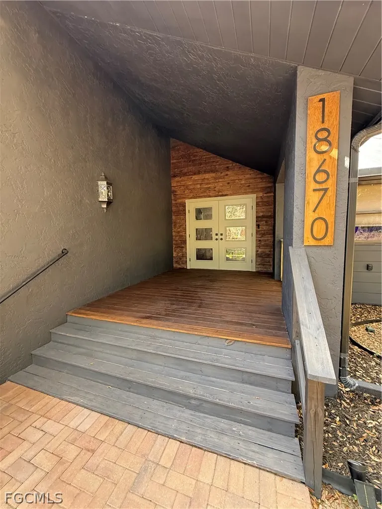 18670 Telegraph Creek Lane Alva FL 33920