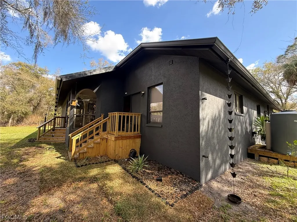 18670 Telegraph Creek Lane Alva FL 33920