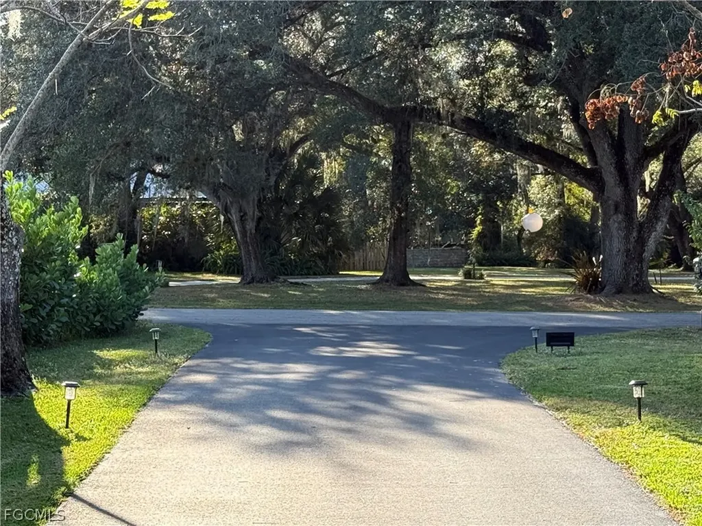 18670 Telegraph Creek Lane Alva FL 33920