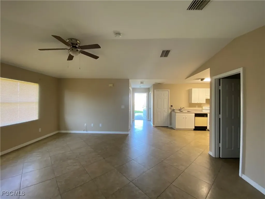 1127 Gilbert Avenue S Lehigh Acres FL 33973