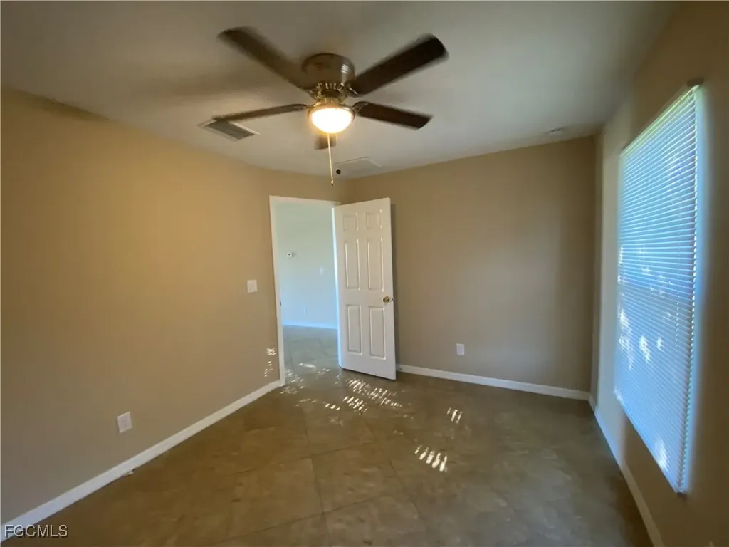 1127 Gilbert Avenue S Lehigh Acres FL 33973