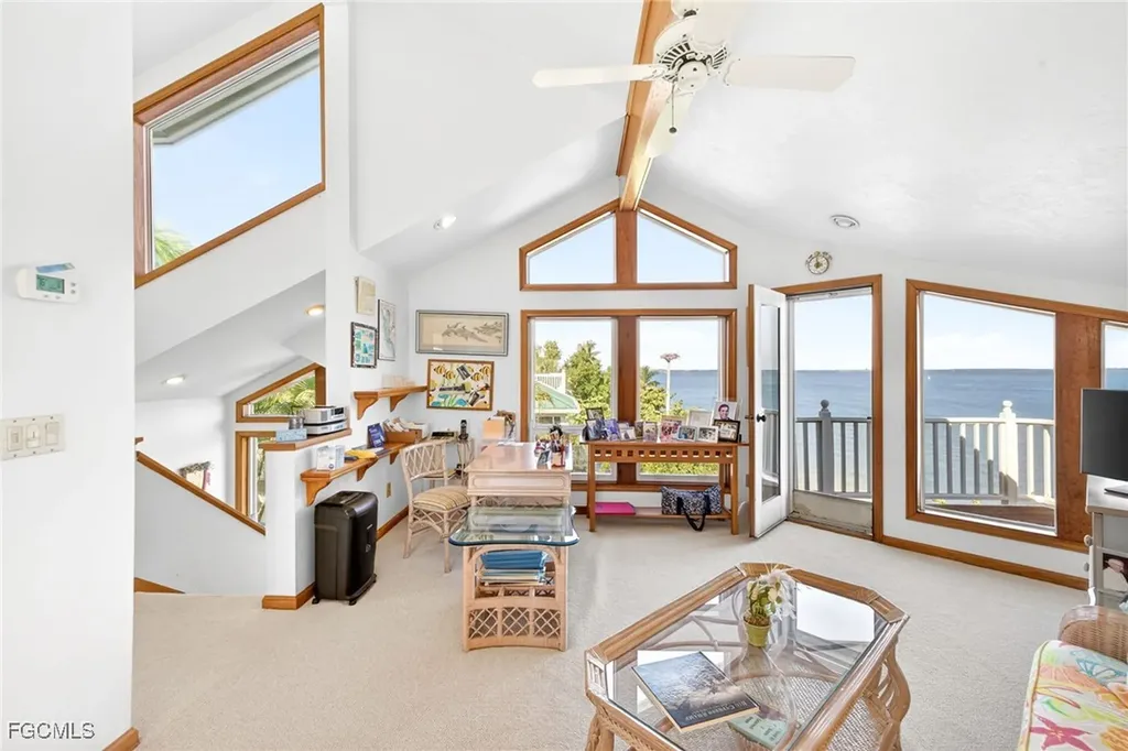 1157 Bird Lane Sanibel FL 33957