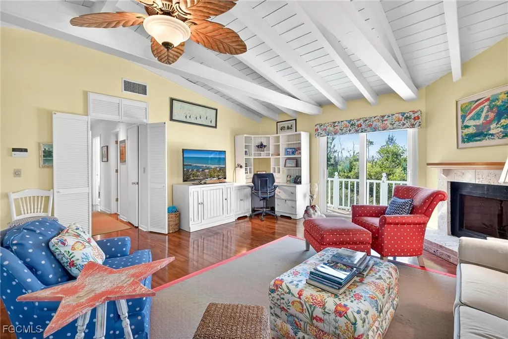 1157 Bird Lane Sanibel FL 33957
