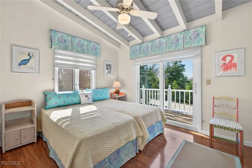 1157 Bird Lane Sanibel FL 33957