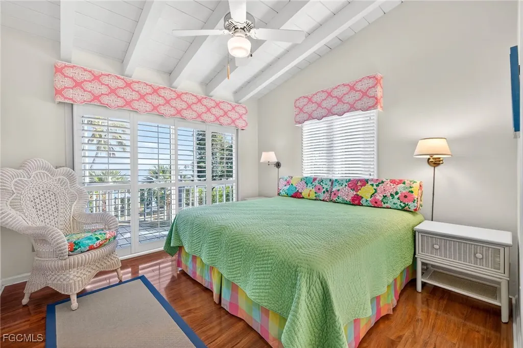 1157 Bird Lane Sanibel FL 33957