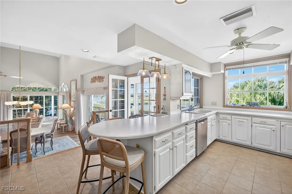 1422 Sanderling Circle Sanibel FL 33957