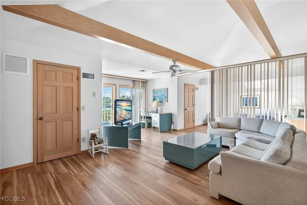 1422 Sanderling Circle Sanibel FL 33957