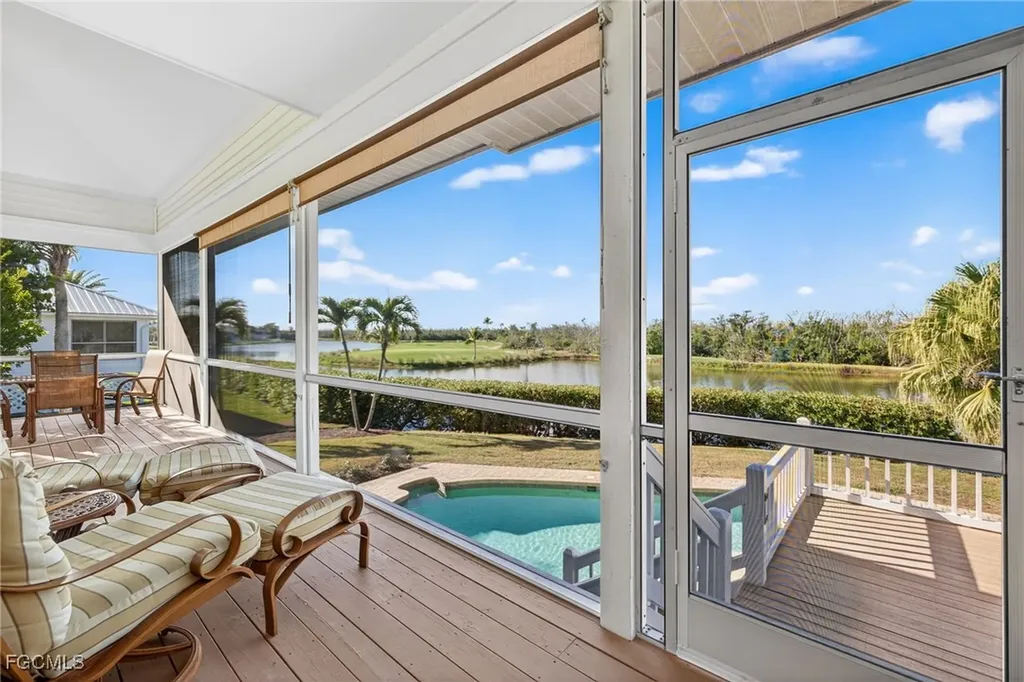 1422 Sanderling Circle Sanibel FL 33957