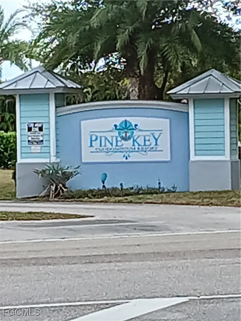 1030 Hancock Creek South Boulevard Cape Coral FL 33909