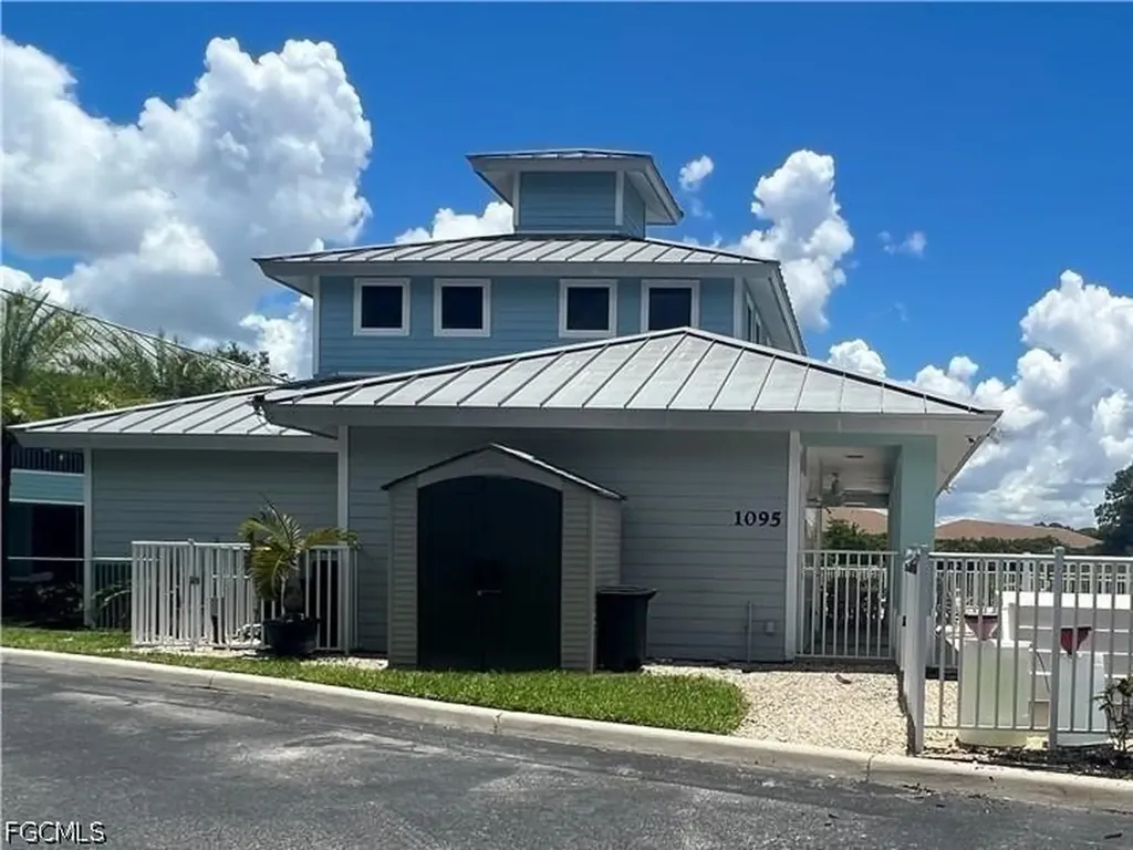 1030 Hancock Creek South Boulevard Cape Coral FL 33909