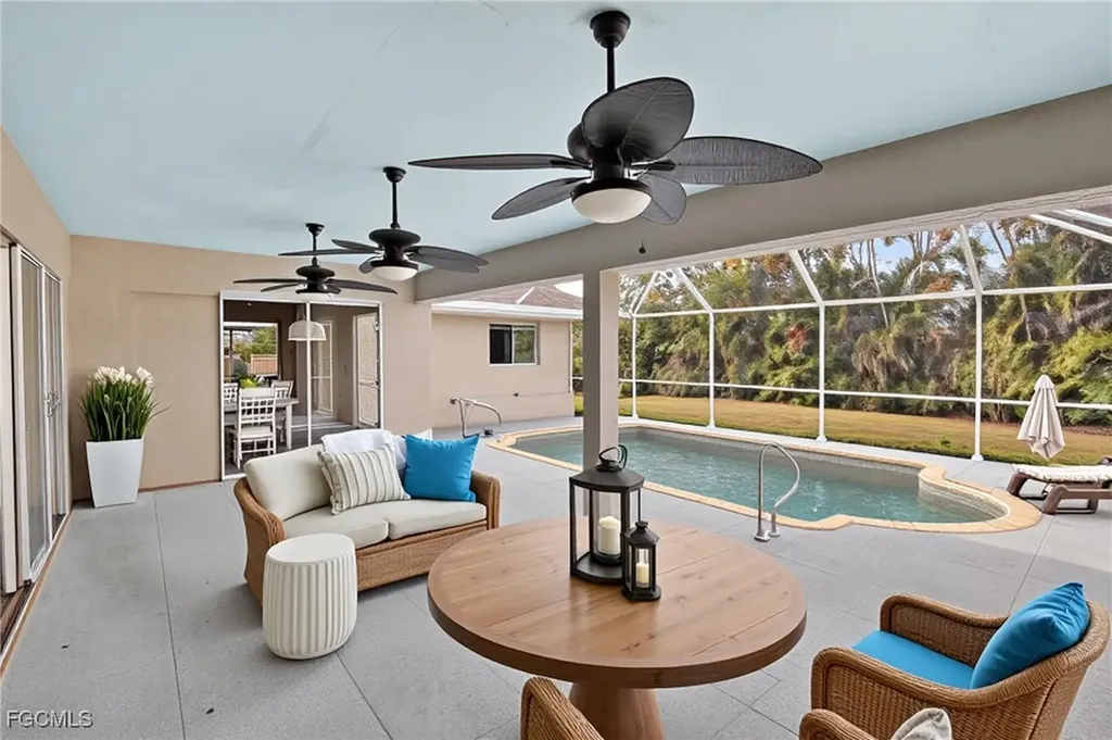 3902 SE 2nd Place Cape Coral FL 33904