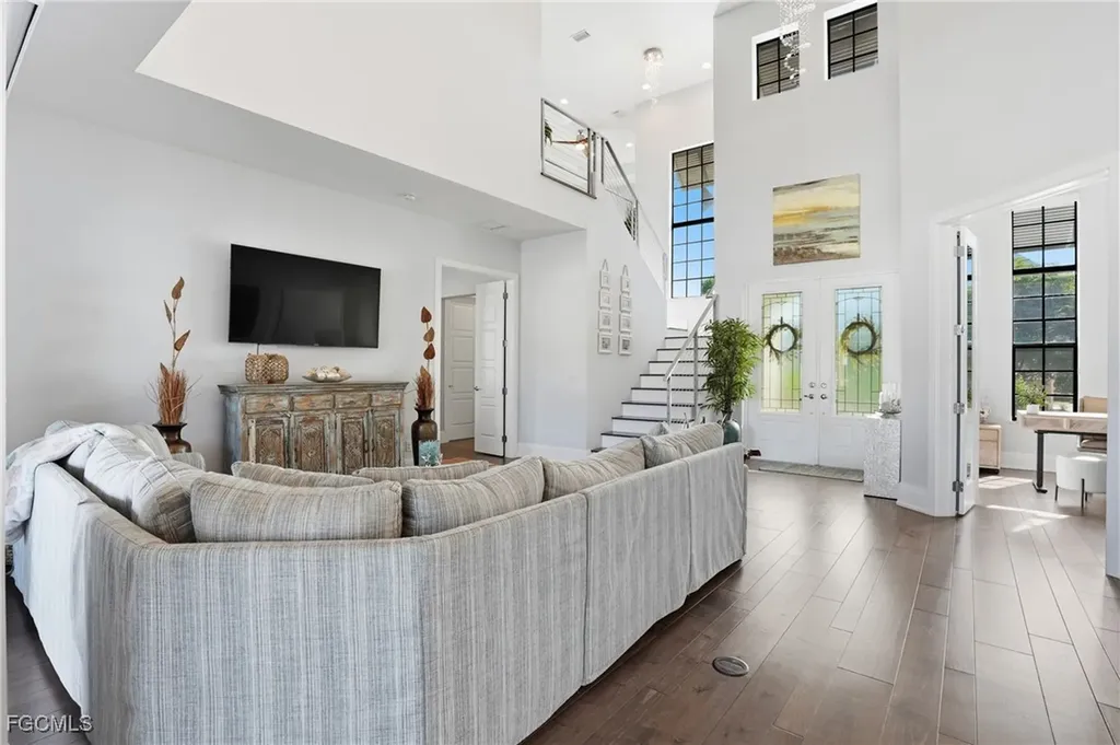 427 Willet Avenue Naples FL 34108