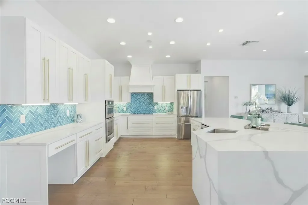 427 Willet Avenue Naples FL 34108
