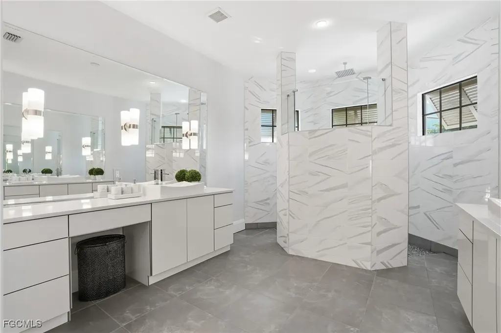 427 Willet Avenue Naples FL 34108