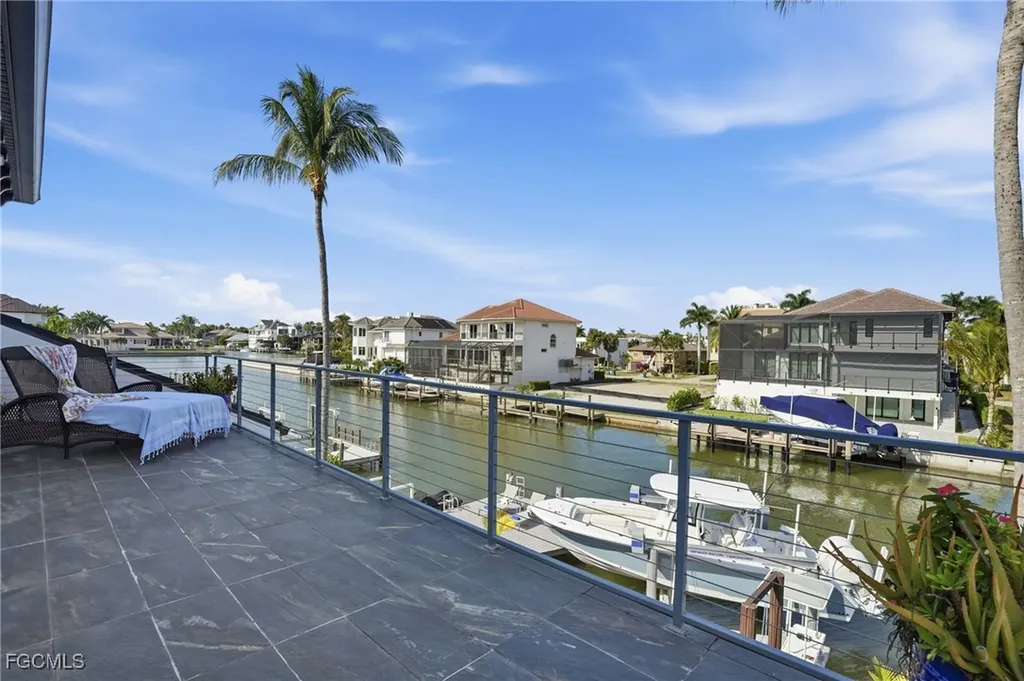 427 Willet Avenue Naples FL 34108