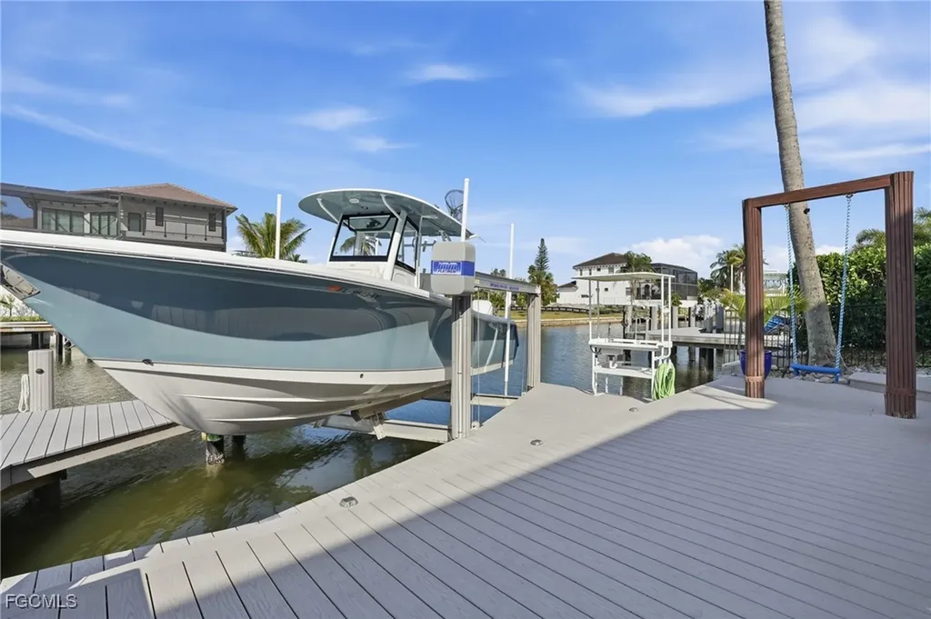 427 Willet Avenue Naples FL 34108