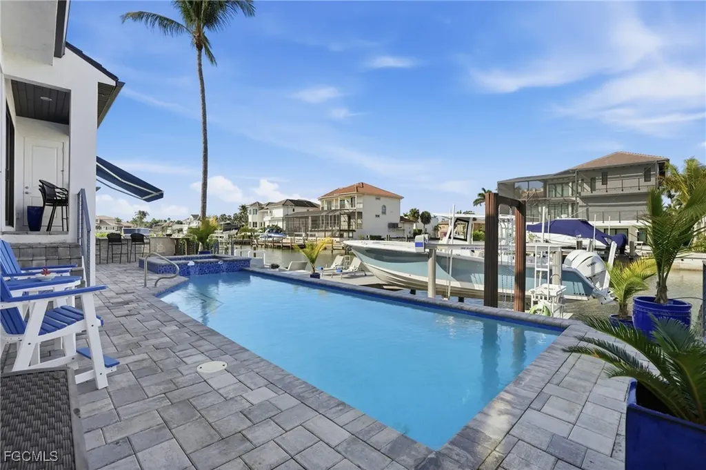 427 Willet Avenue Naples FL 34108