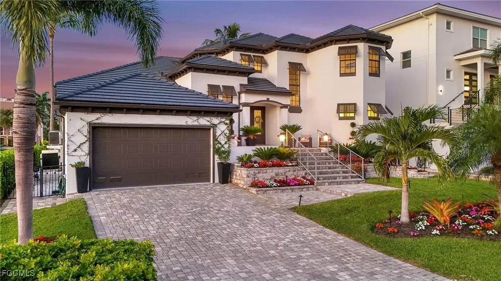 427 Willet Avenue Naples FL 34108