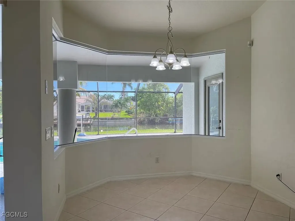 322 SE 29th Street Cape Coral FL 33904