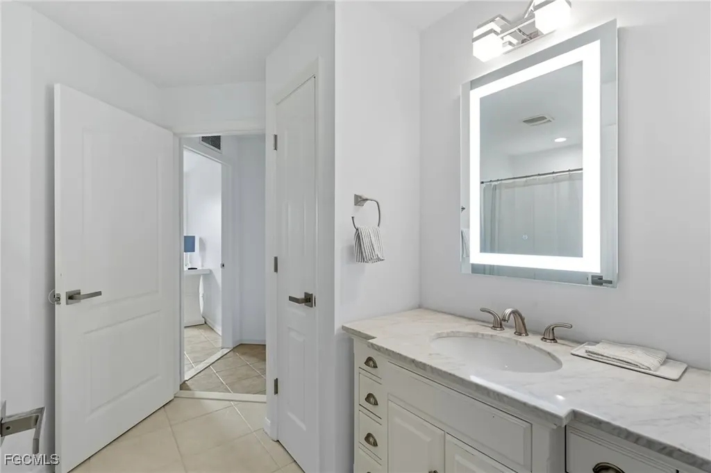 1809 NW 10th Terrace Cape Coral FL 33993