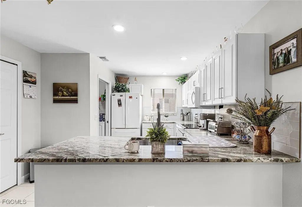 10250 Sandy Hollow Lane Bonita Springs FL 34135