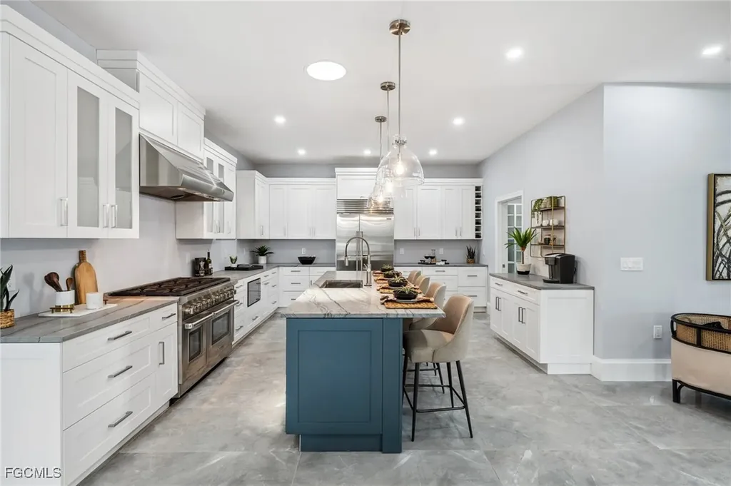 4837 Tarpon Avenue Bonita Springs FL 34134