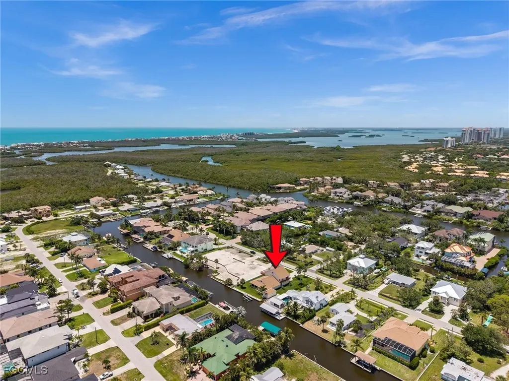 4837 Tarpon Avenue Bonita Springs FL 34134