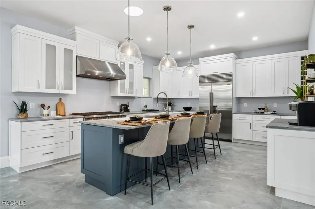 4837 Tarpon Avenue Bonita Springs FL 34134