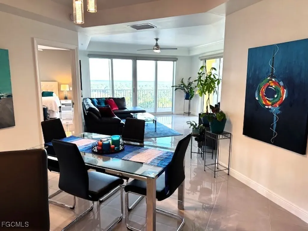 2745 1st Street Fort Myers FL 33916