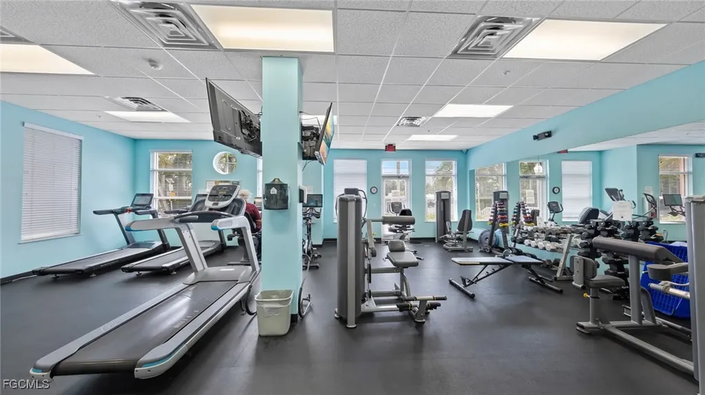 2745 1st Street Fort Myers FL 33916