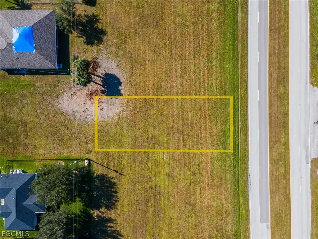 2134 Diplomat Parkway E Cape Coral FL 33909