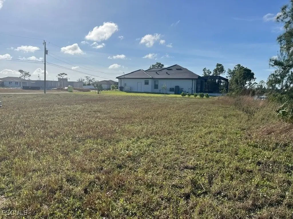 2618 NW 26th Avenue Cape Coral FL 33993
