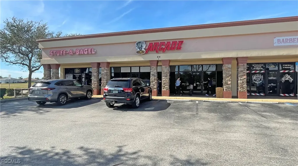 814 SW Pine Island Road Cape Coral FL 33991