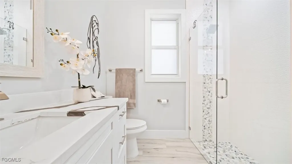 618 NW 7th Place Cape Coral FL 33993