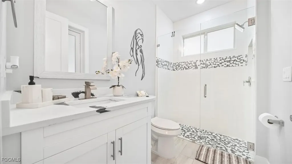 618 NW 7th Place Cape Coral FL 33993