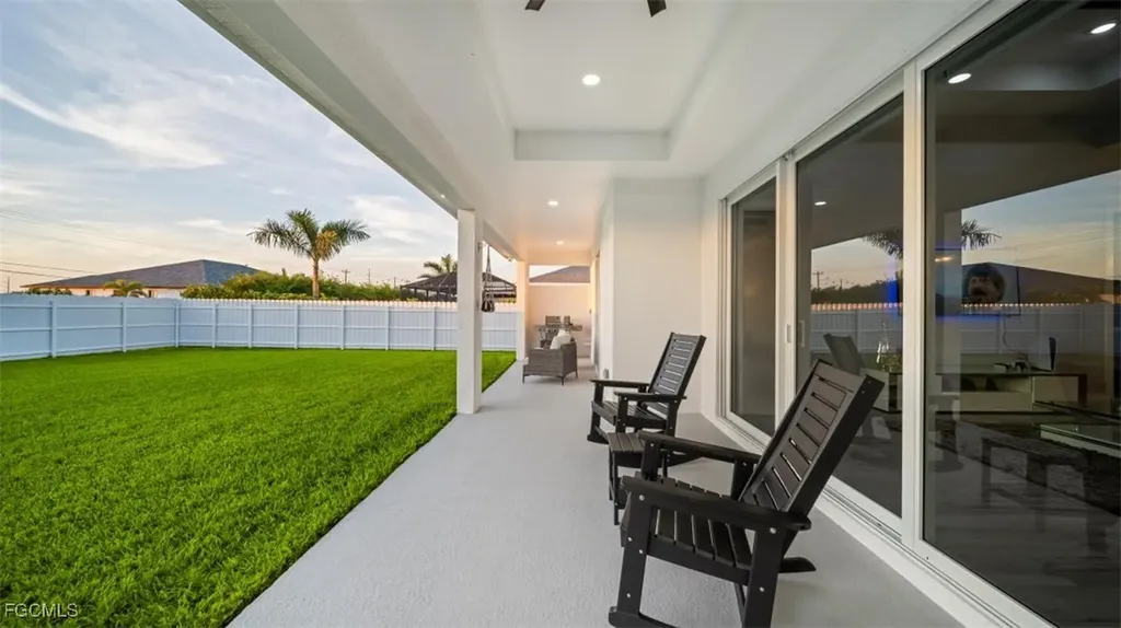 618 NW 7th Place Cape Coral FL 33993