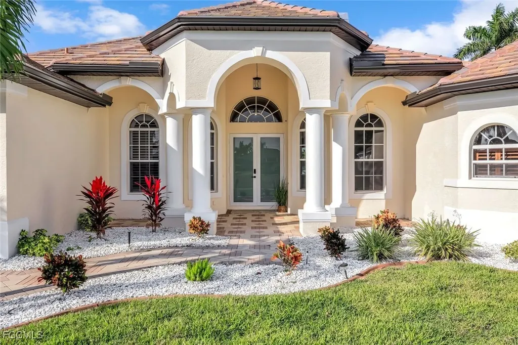 4518 SW 22nd Place Cape Coral FL 33914