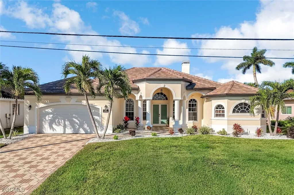 4518 SW 22nd Place Cape Coral FL 33914