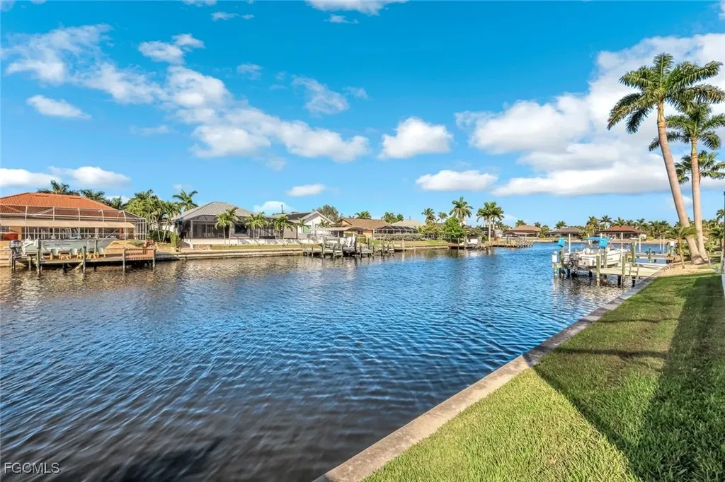 4518 SW 22nd Place Cape Coral FL 33914