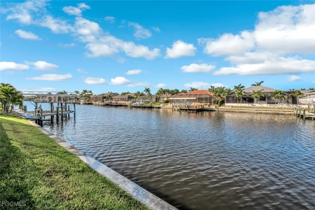 4518 SW 22nd Place Cape Coral FL 33914
