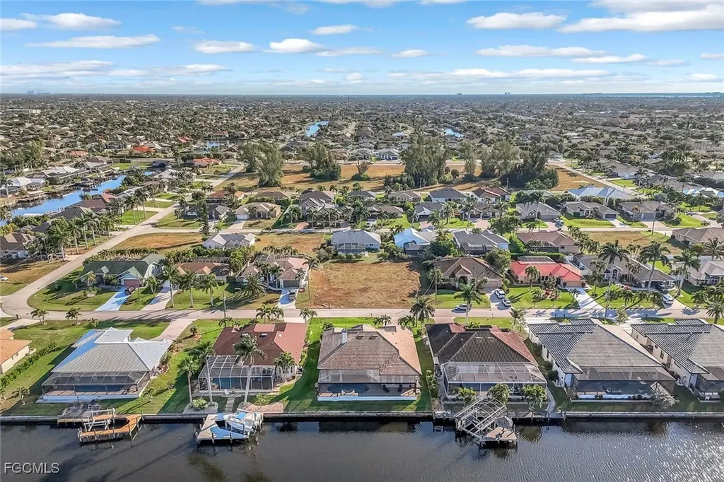 4518 SW 22nd Place Cape Coral FL 33914