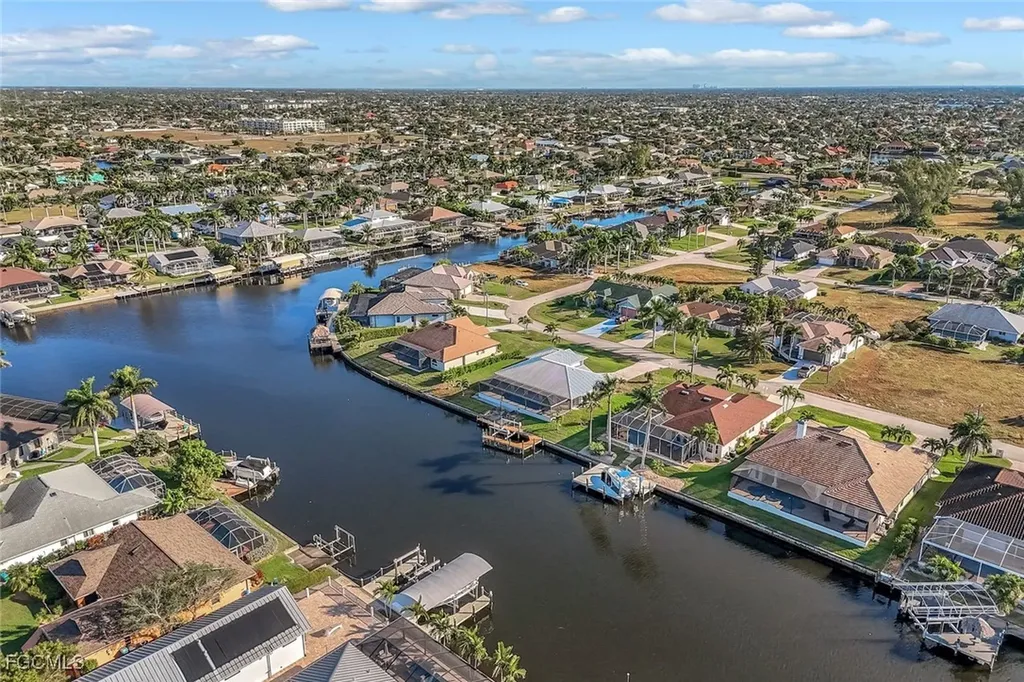 4518 SW 22nd Place Cape Coral FL 33914