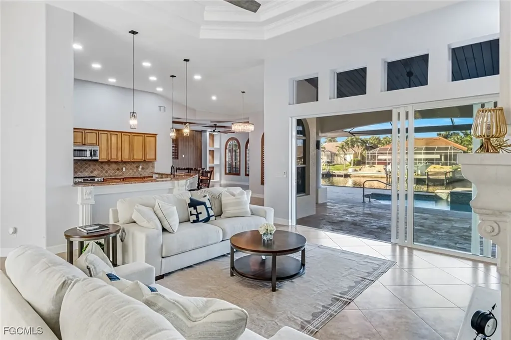 4518 SW 22nd Place Cape Coral FL 33914