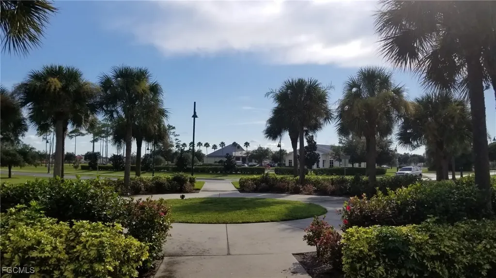 1131209841 & 1131209842 Devonshire Circle North Port FL 34288
