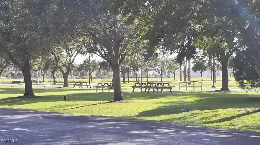 1131209841 & 1131209842 Devonshire Circle North Port FL 34288