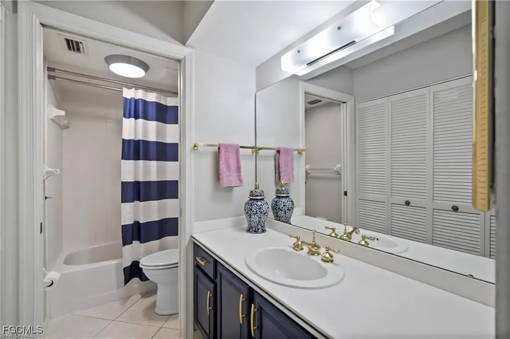 7430 Lake Breeze Drive Fort Myers FL 33907