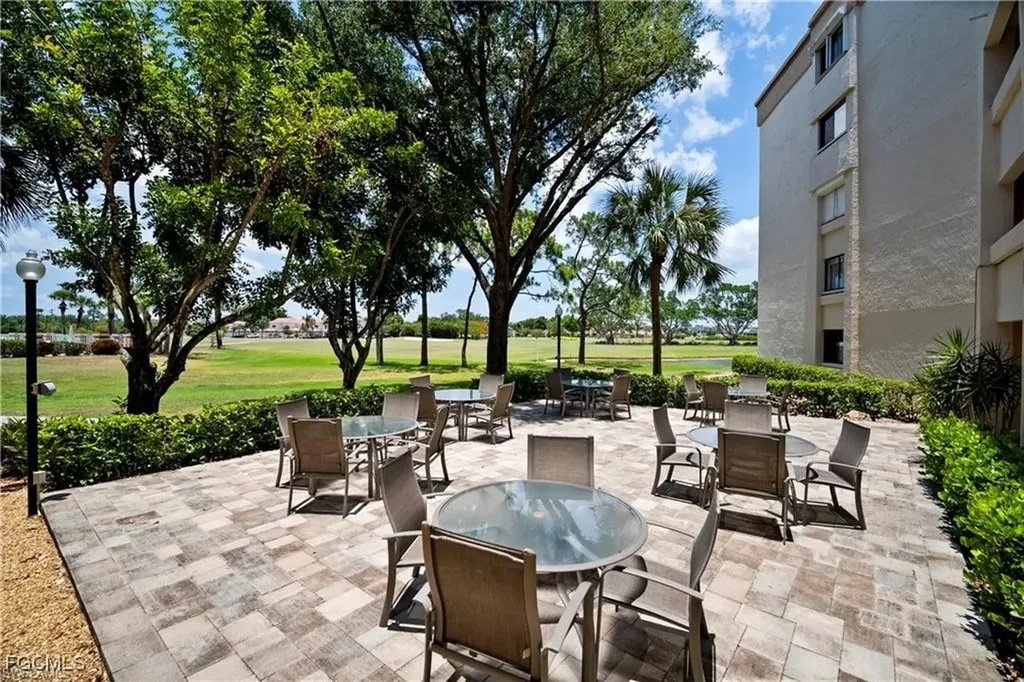 7430 Lake Breeze Drive Fort Myers FL 33907
