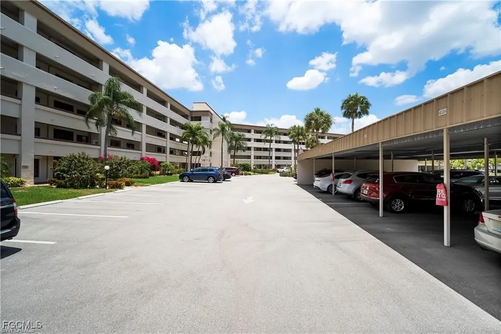 7430 Lake Breeze Drive Fort Myers FL 33907
