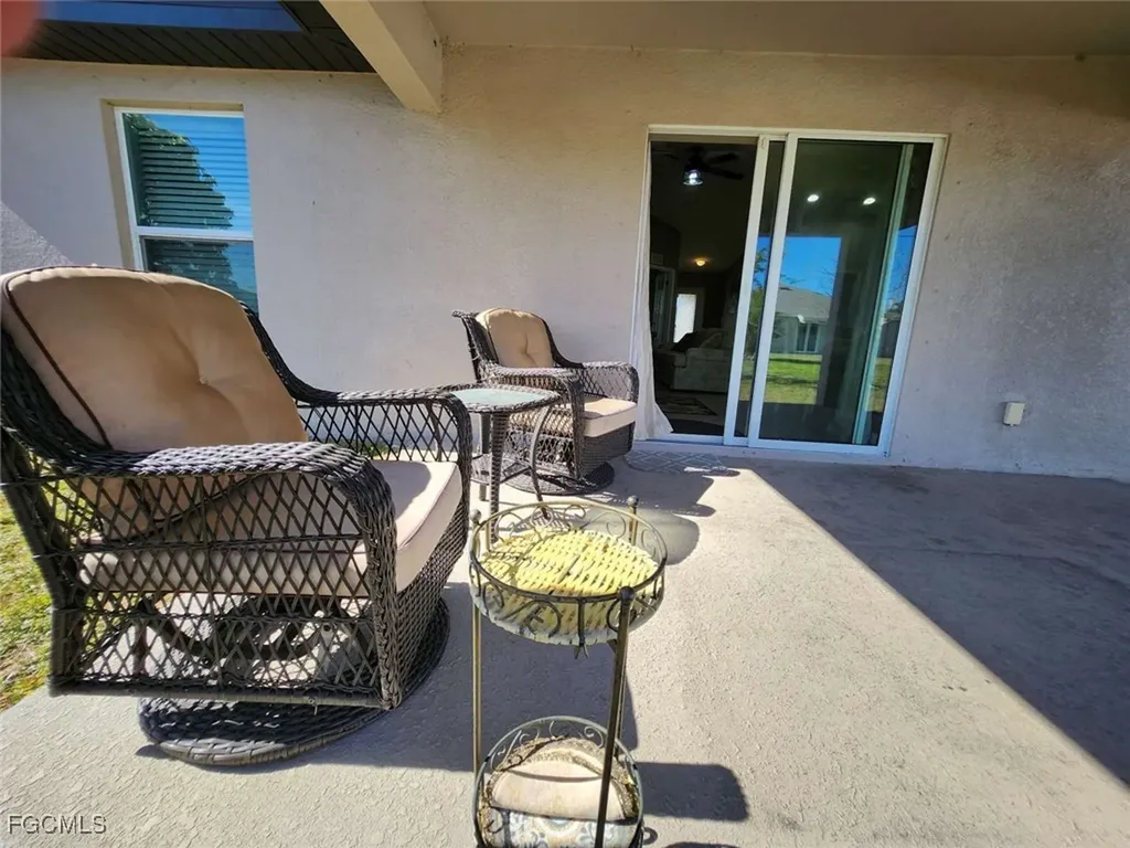 1617 NE 6th Avenue Cape Coral FL 33909